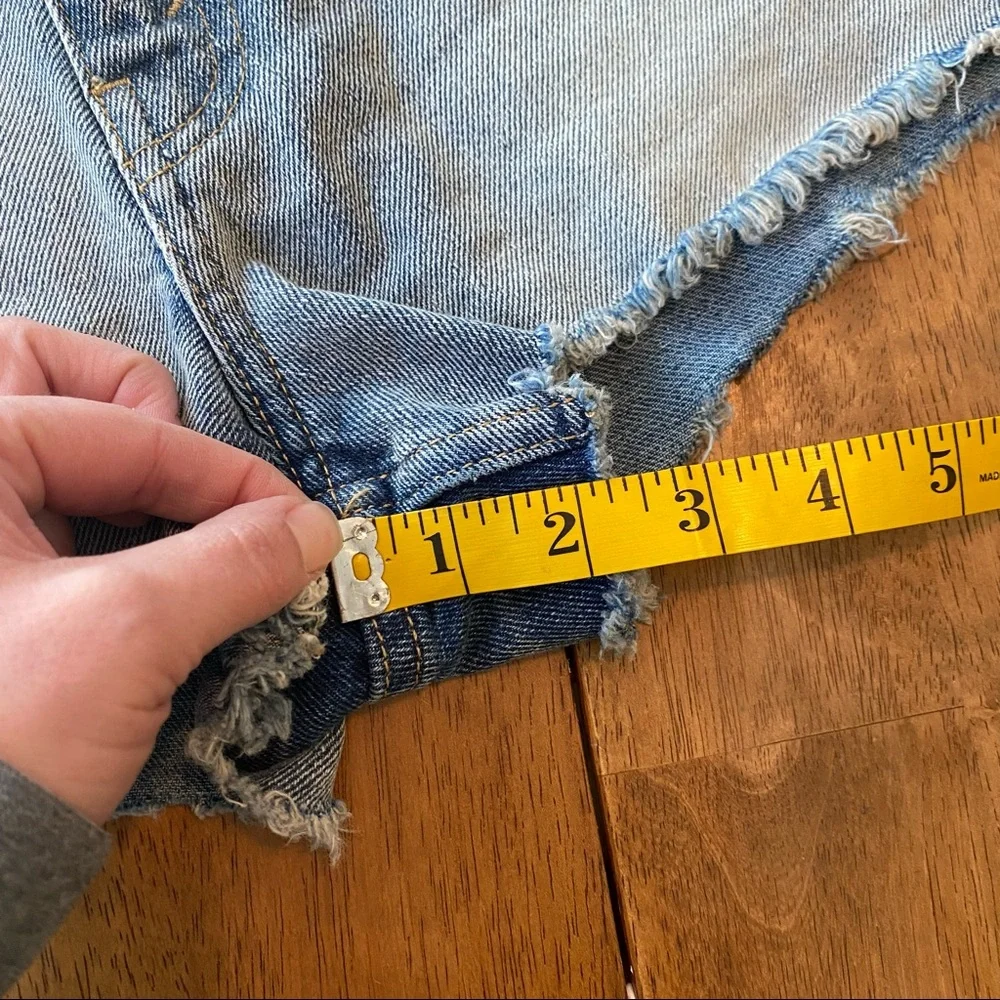 BDG Mid Rise Essential Short - Picture 5 of 7